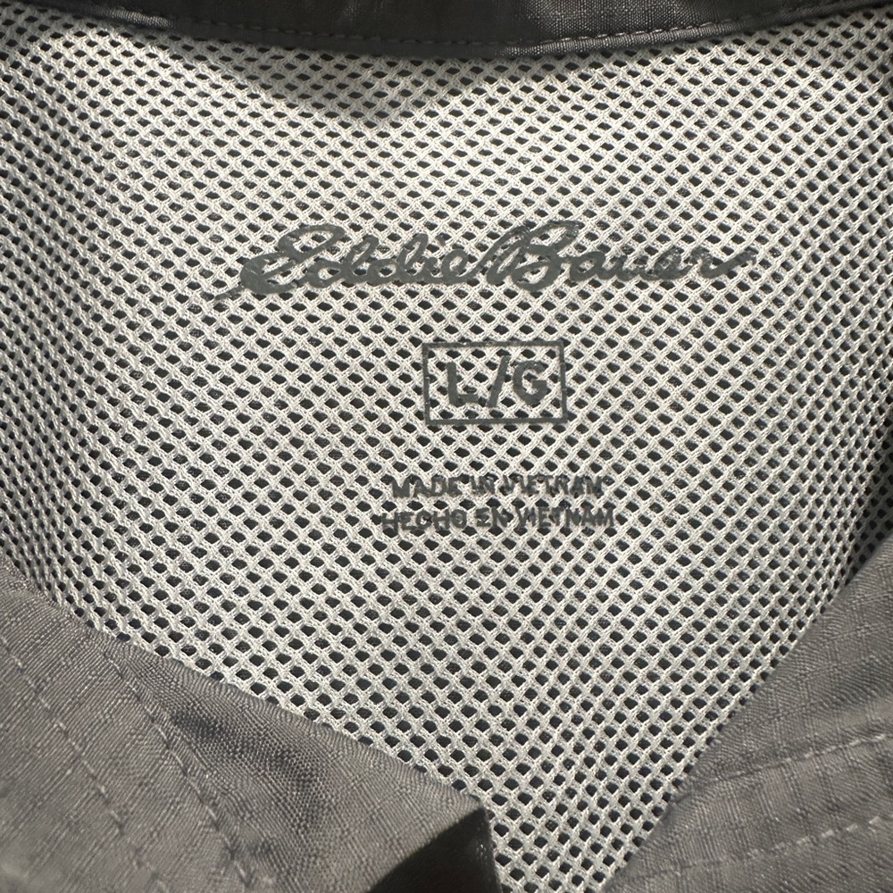 🧡 Eddie Bauer men’s gray tech woven button up shirt size L 🧡 - Picture 3 of 5